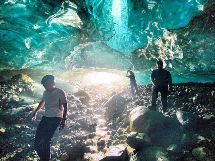 Glacier-Ice-Cave-Explorer